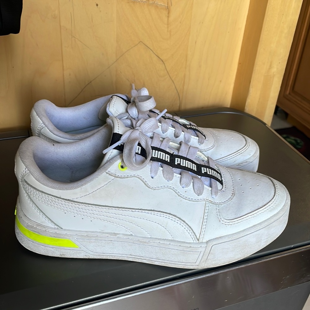 Puma womens white platform sneaker